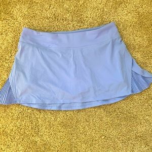 Lululemon skirt with shorts